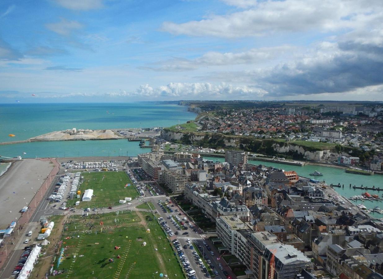 L'Entre Port & Mer - Vue Mer - Proxi Gare Plage & Quai - Hyper-Centre - Parking Gratuit Dieppe Bagian luar foto